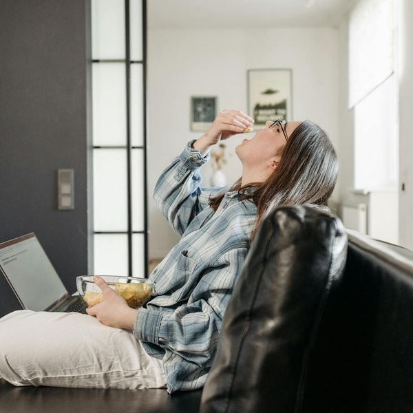A person in deep concentration during a workout.